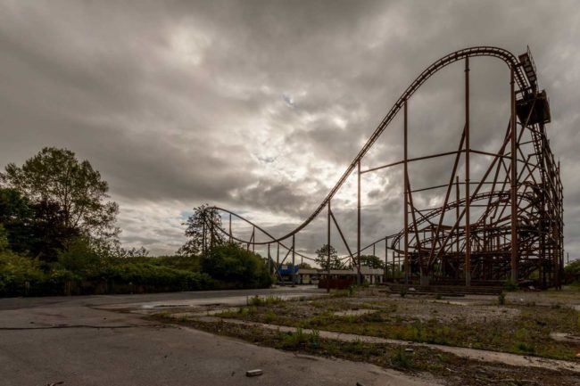 camelot theme park is now abandoned and looks almost ghostly